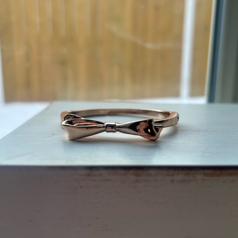 Rose Gold Bow Bracelet